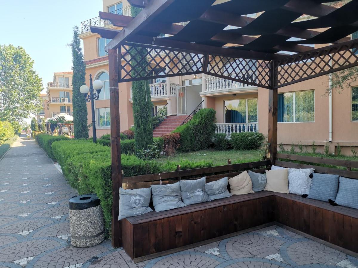 Hacienda Beach Apartment Mit Meerblick Созополь Экстерьер фото